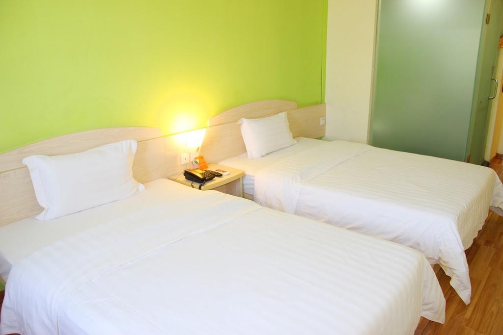 7Days Inn Haikou Hong Kong City 외부 사진